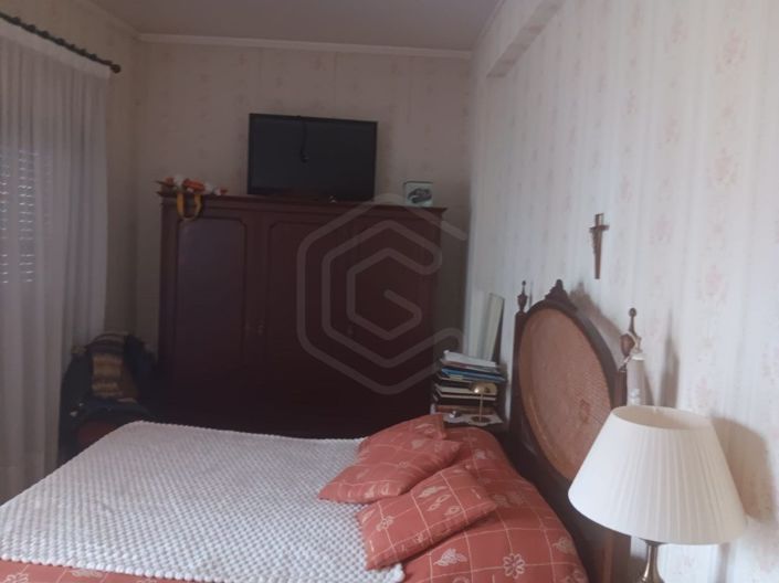 Image No.9-5 Bed Apartment for sale