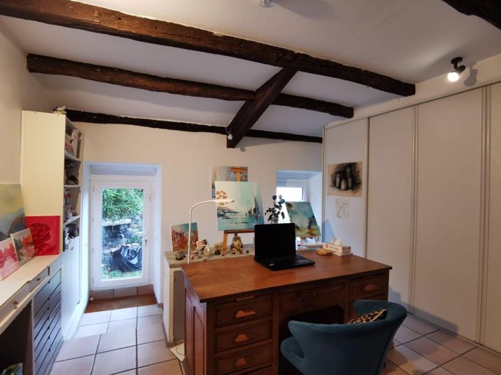 Image No.6-2 Bed House for sale