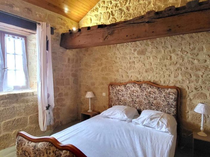 Image No.6-7 Bed House for sale