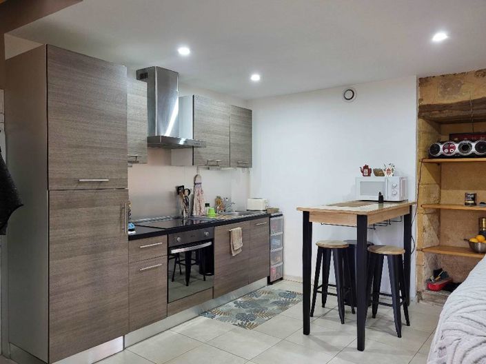 Image No.9-7 Bed House for sale