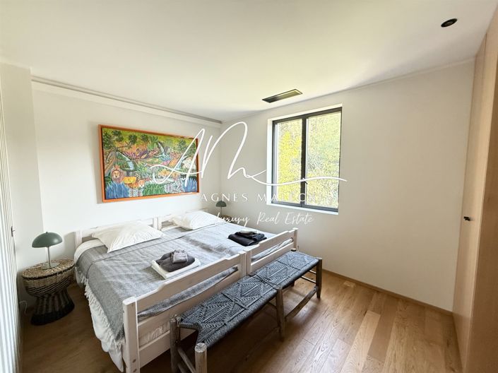 Image No.16-4 Bed House for sale