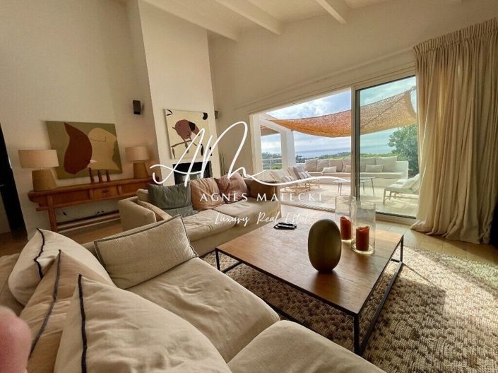 Image No.5-4 Bed House for sale