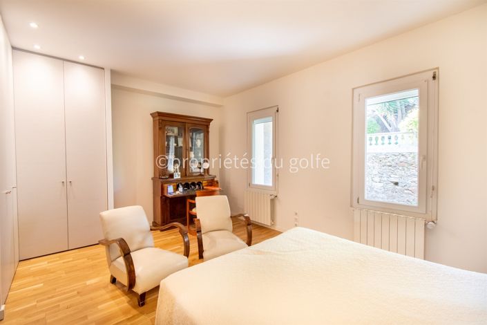 Image No.15-4 Bed House for sale