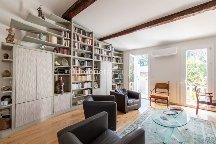 Image No.6-4 Bed House for sale