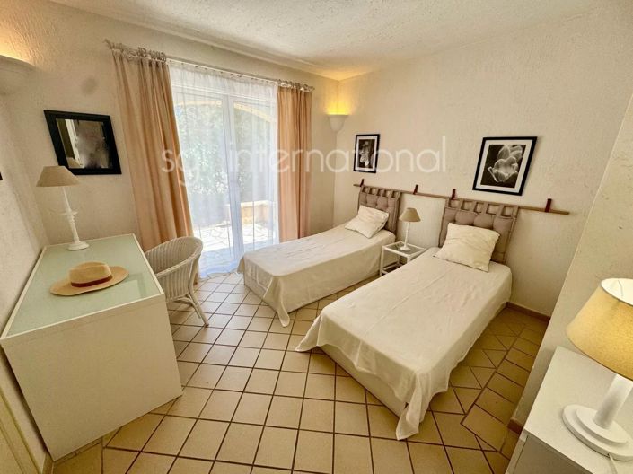 Image No.11-4 Bed House for sale