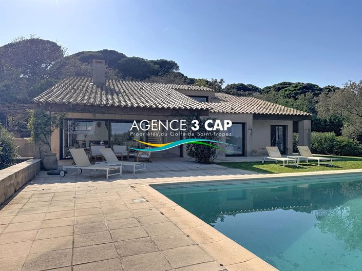 Image No.4-5 Bed House for sale