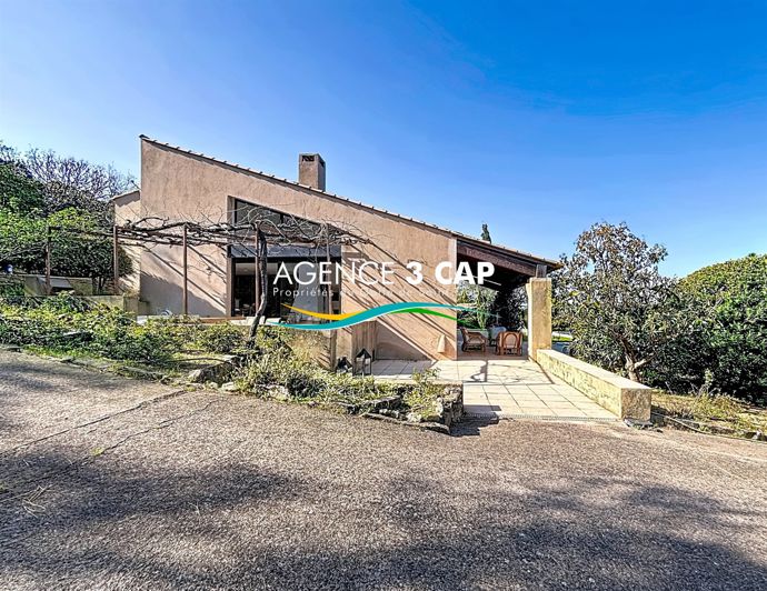 Image No.6-5 Bed House for sale