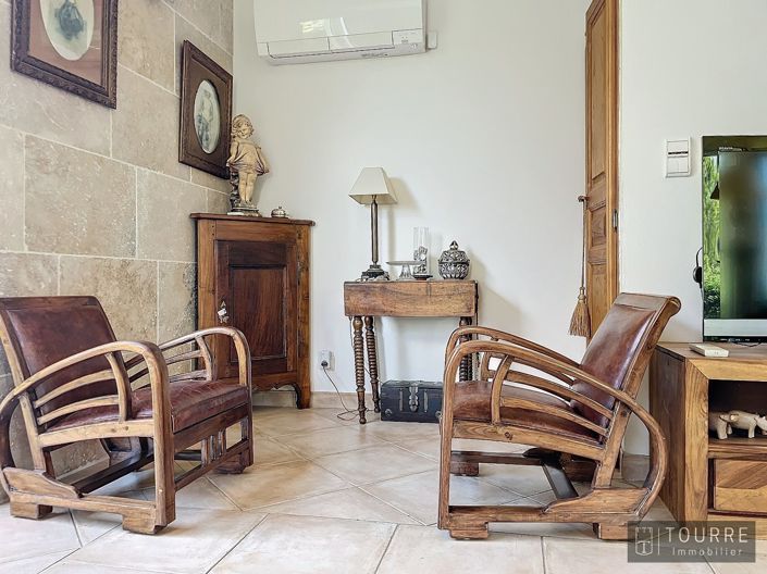 Image No.15-5 Bed Property for sale