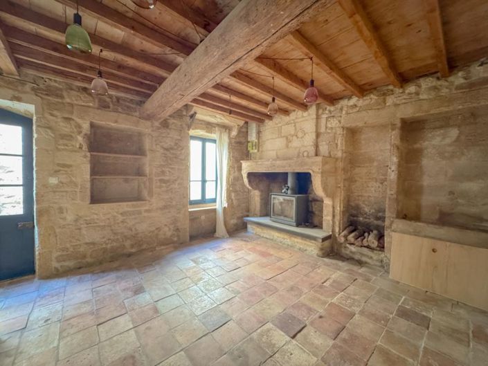 Image No.3-2 Bed House for sale