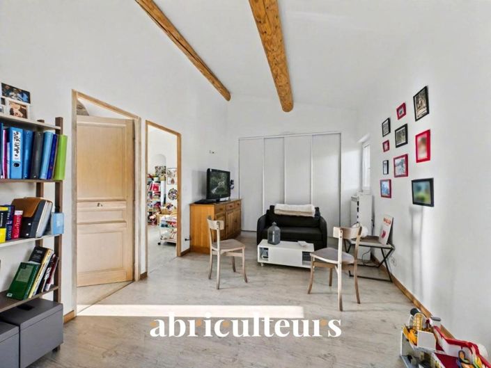 Image No.16-4 Bed House for sale