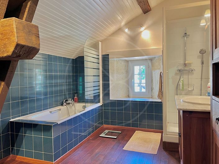 Image No.11-4 Bed House for sale