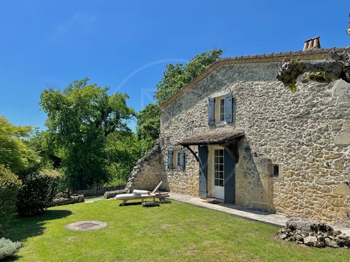 Image No.12-4 Bed House for sale