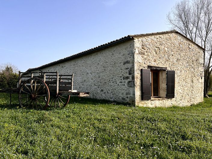 Image No.2-Maison de 4 chambres à vendre à Montazeau