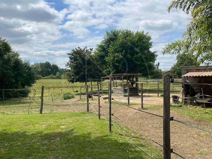 Image No.16-4 Bed House for sale