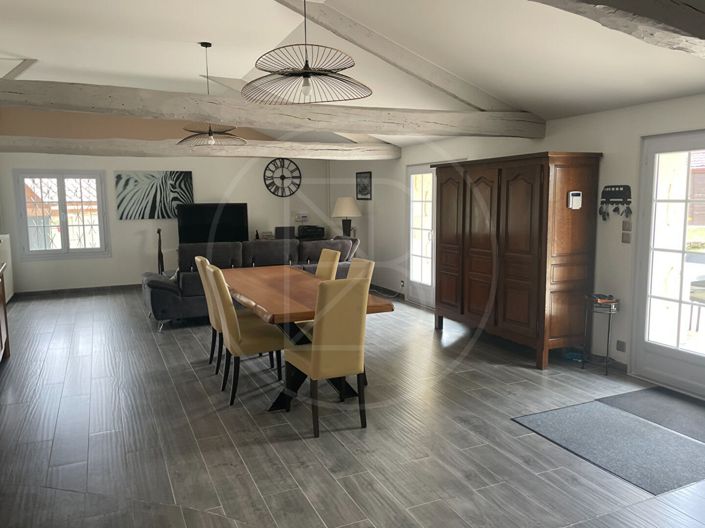 Image No.4-4 Bed House for sale