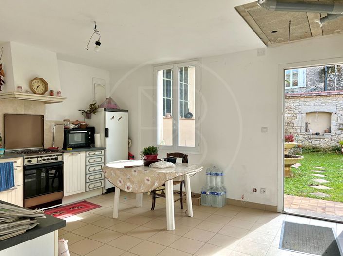 Image No.16-3 Bed House for sale