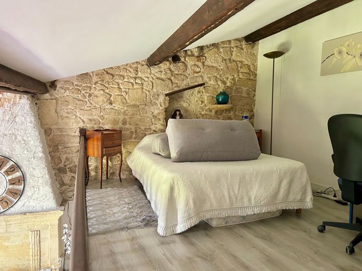 Image No.9-6 Bed House for sale