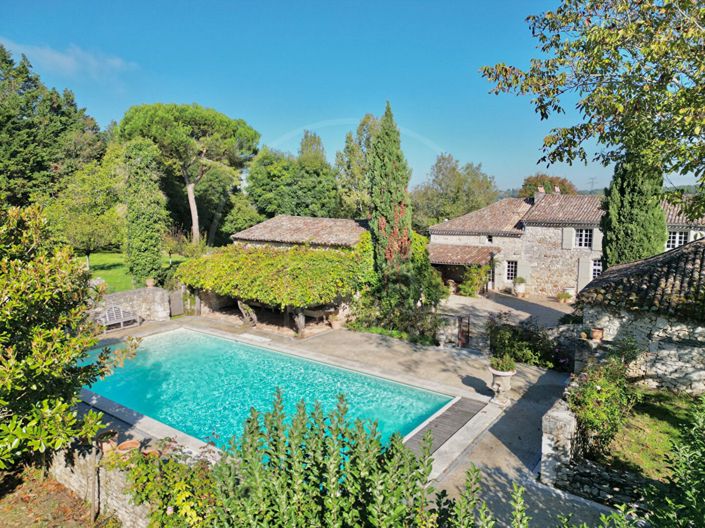 Image No.18-5 Bed House for sale