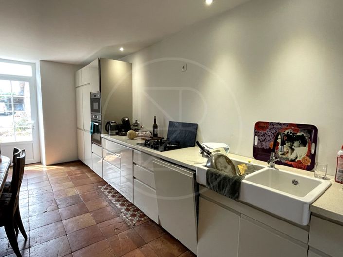 Image No.5-Maison de 4 chambres à vendre à Gironde