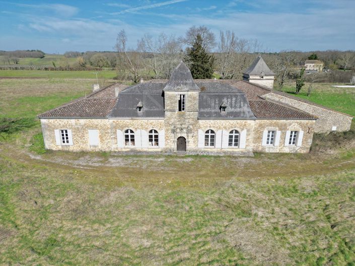 Image No.8-3 Bed House for sale