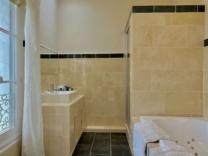 Image No.16-7 Bed House for sale