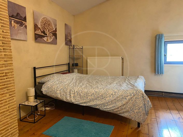 Image No.16-5 Bed House for sale