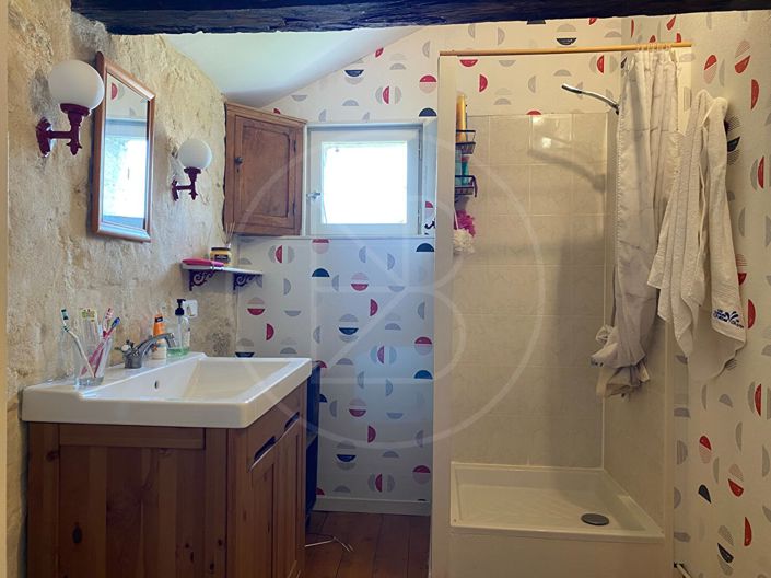 Image No.17-5 Bed House for sale