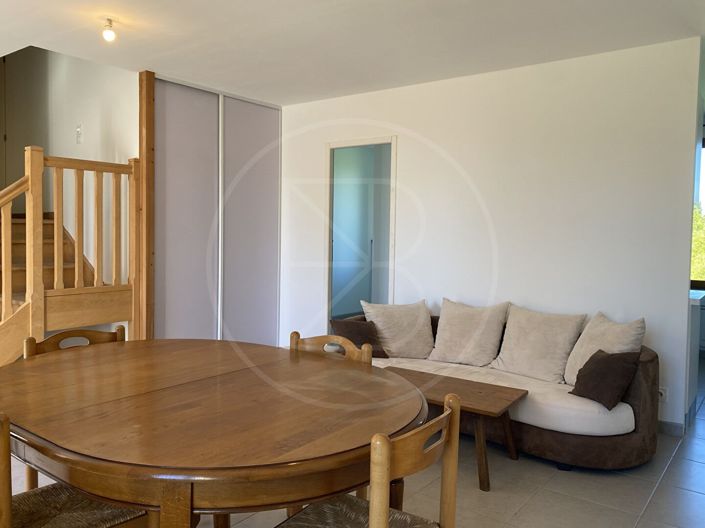 Image No.3-Maison de 3 chambres à vendre à Gensac