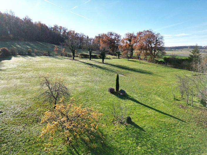 Image No.18-4 Bed House for sale