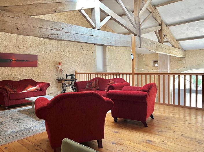 Image No.9-10 Bed House for sale