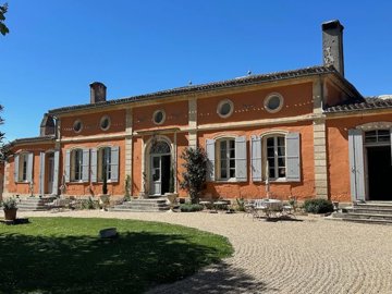 1 - Blaye, Maison