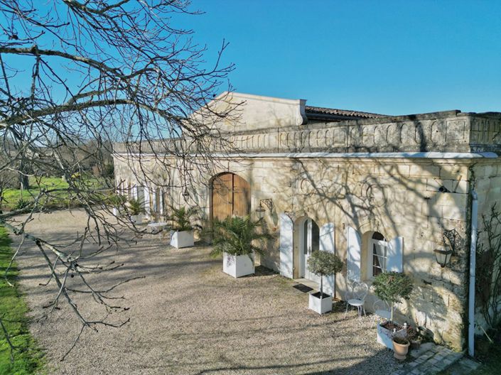 Image No.2-Propriété de 7 chambres à vendre à Saint-Emilion