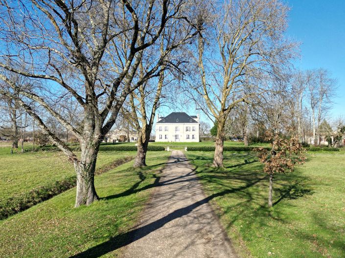 Image No.3-Propriété de 7 chambres à vendre à Saint-Emilion