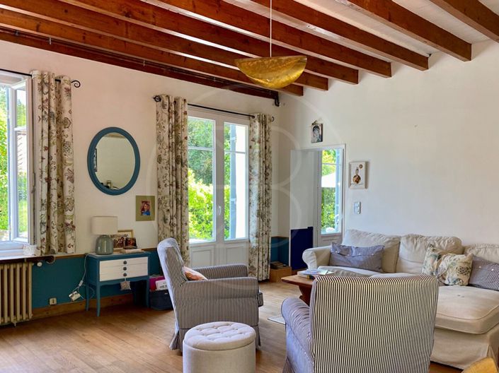 Image No.5-Maison de 4 chambres à vendre à Fronsac