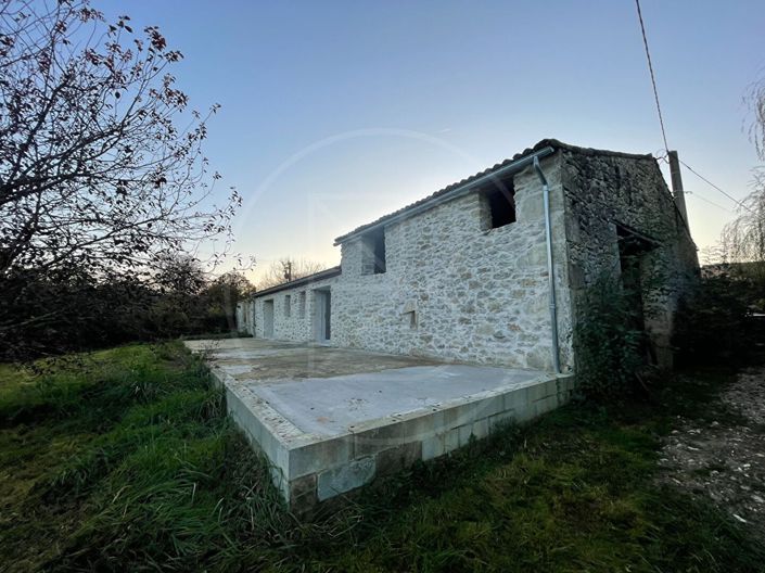 Image No.2-Maison de 2 chambres à vendre à Pellegrue