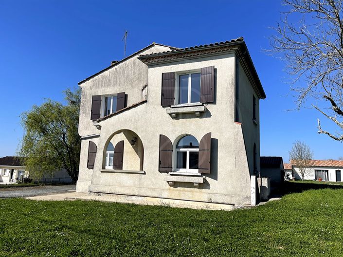 Image No.2-Maison de 2 chambres à vendre à Monségur