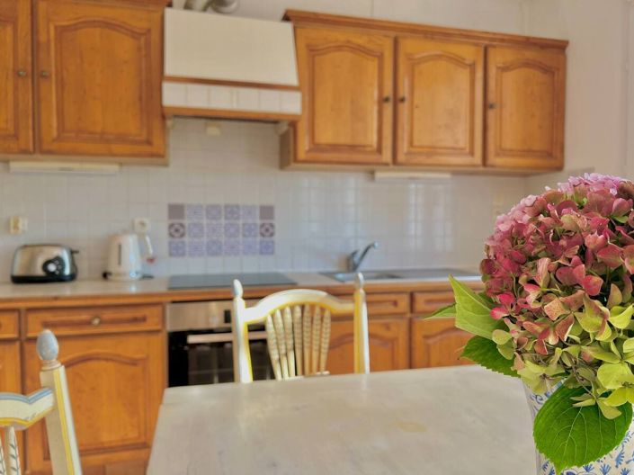 Image No.11-2 Bed House for sale