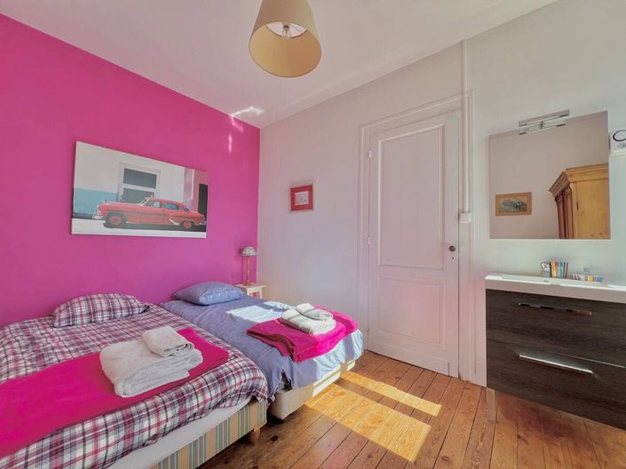 Image No.8-2 Bed House for sale