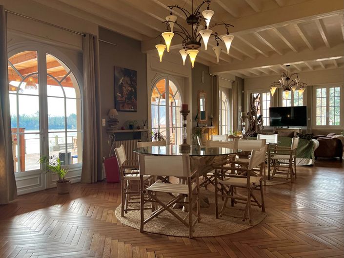 Image No.5-Maison de 12 chambres à vendre à Coutras