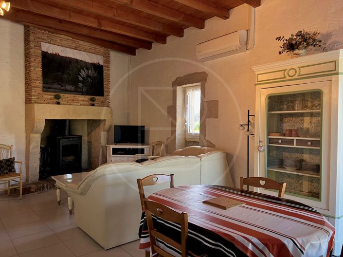 Image No.11-10 Bed House for sale