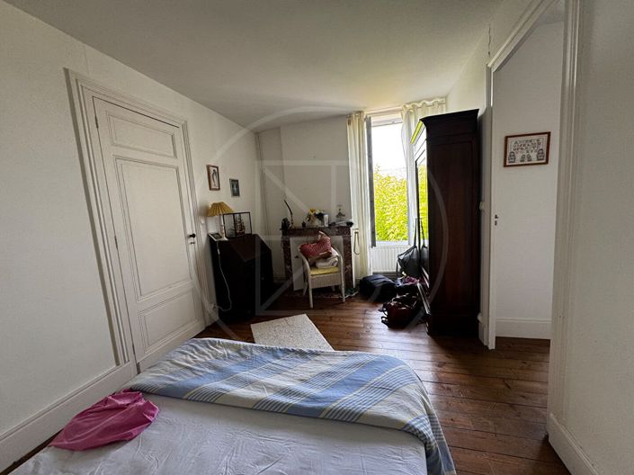 Image No.13-3 Bed House for sale