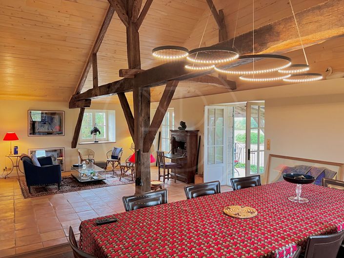 Image No.5-7 Bed House for sale