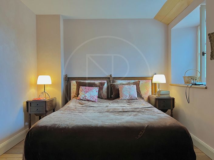 Image No.9-7 Bed House for sale