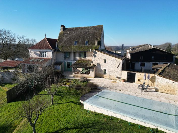 Image No.2-12 Bed House for sale