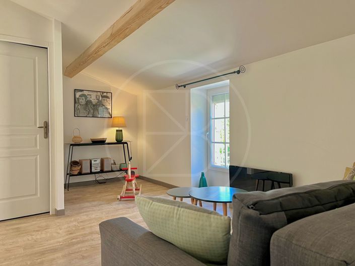 Image No.15-7 Bed House for sale