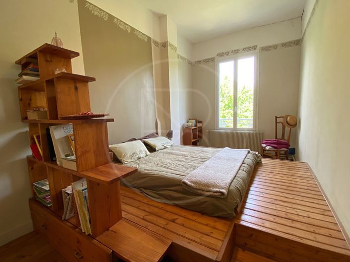 Image No.13-5 Bed House for sale