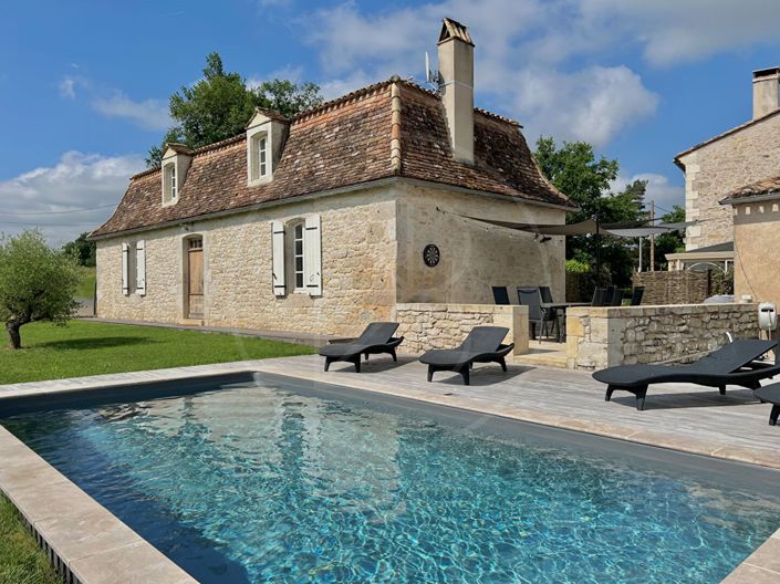 Image No.2-Maison de 6 chambres à vendre à Saint-Méard-de-Gurçon