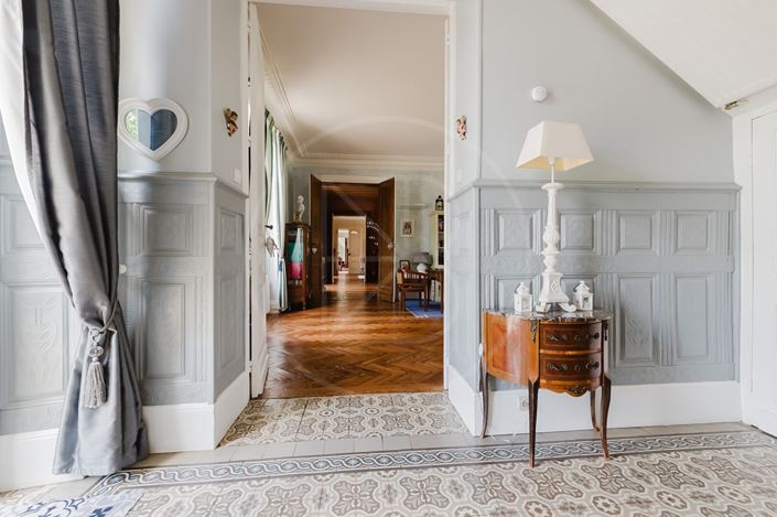 Image No.4-5 Bed House for sale