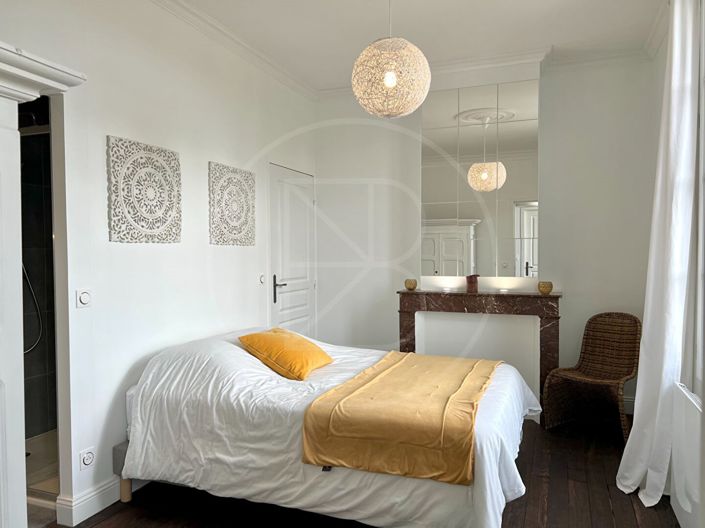 Image No.10-4 Bed House for sale