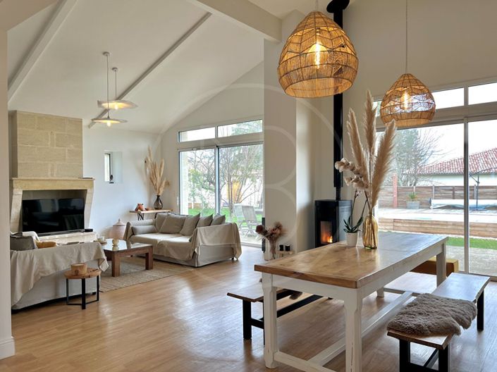 Image No.4-4 Bed House for sale